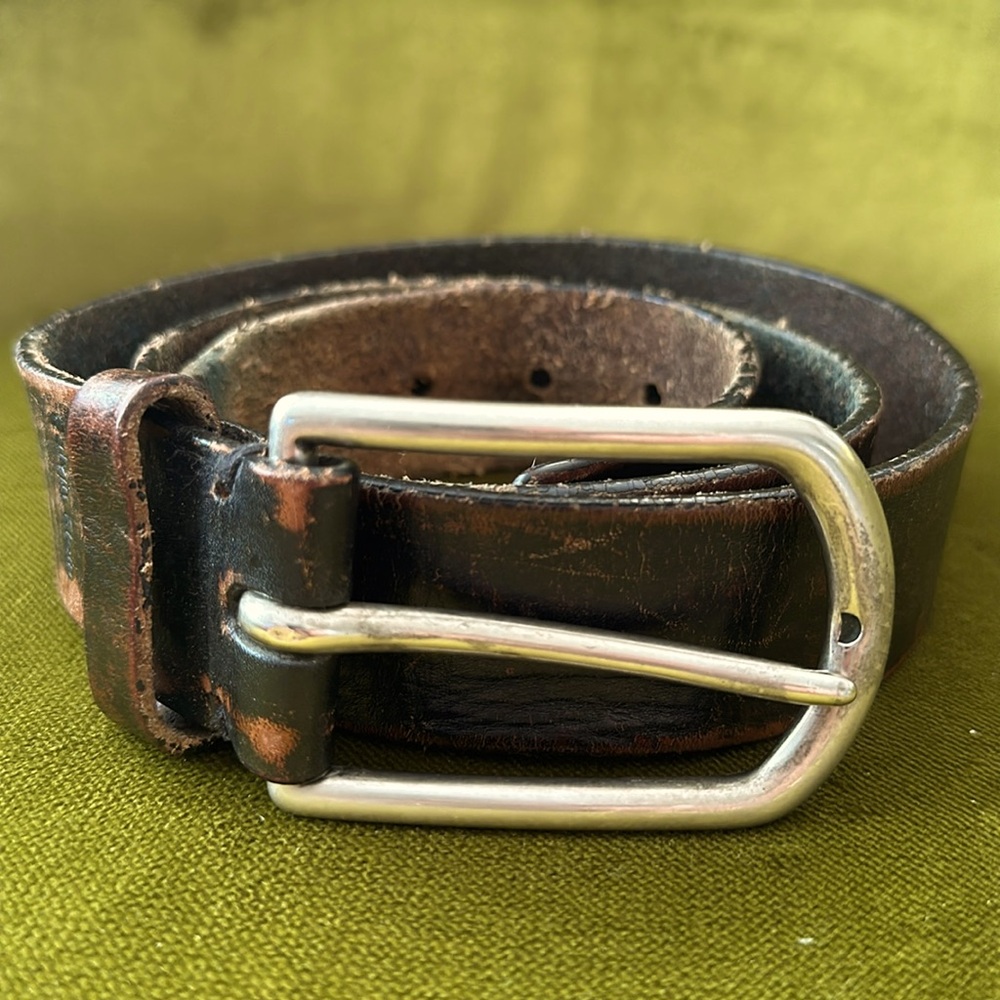 Calvin Klein black leather belt size 34.